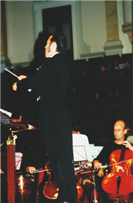 Conductor Karlyang at Sydney Town Hall 